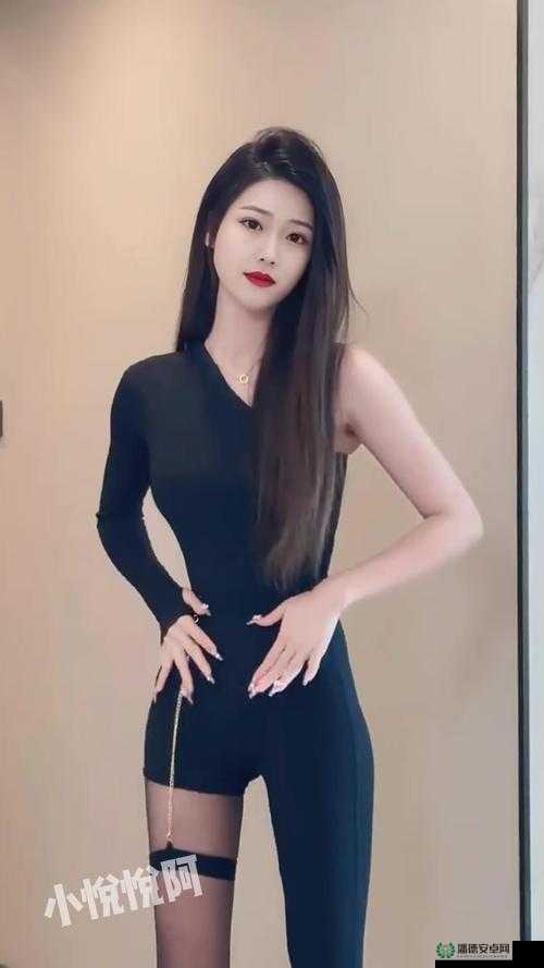 美女 x 乄乄乄：风华绝代令人倾心的魅力佳人