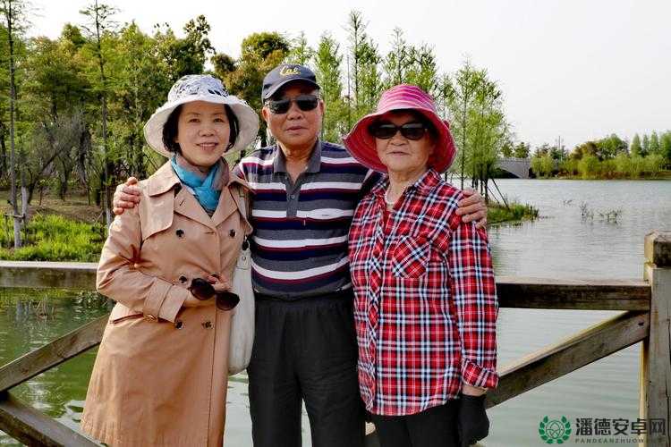 周莹回老家祭祖后续：家族传承与情感的延续