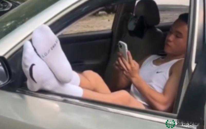 体育生之间竟出现互吃这种令人震惊的行为