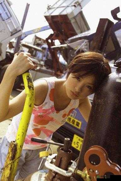 日韩综合一区二区三区有何特色与区别？带你全面了解其精彩内容