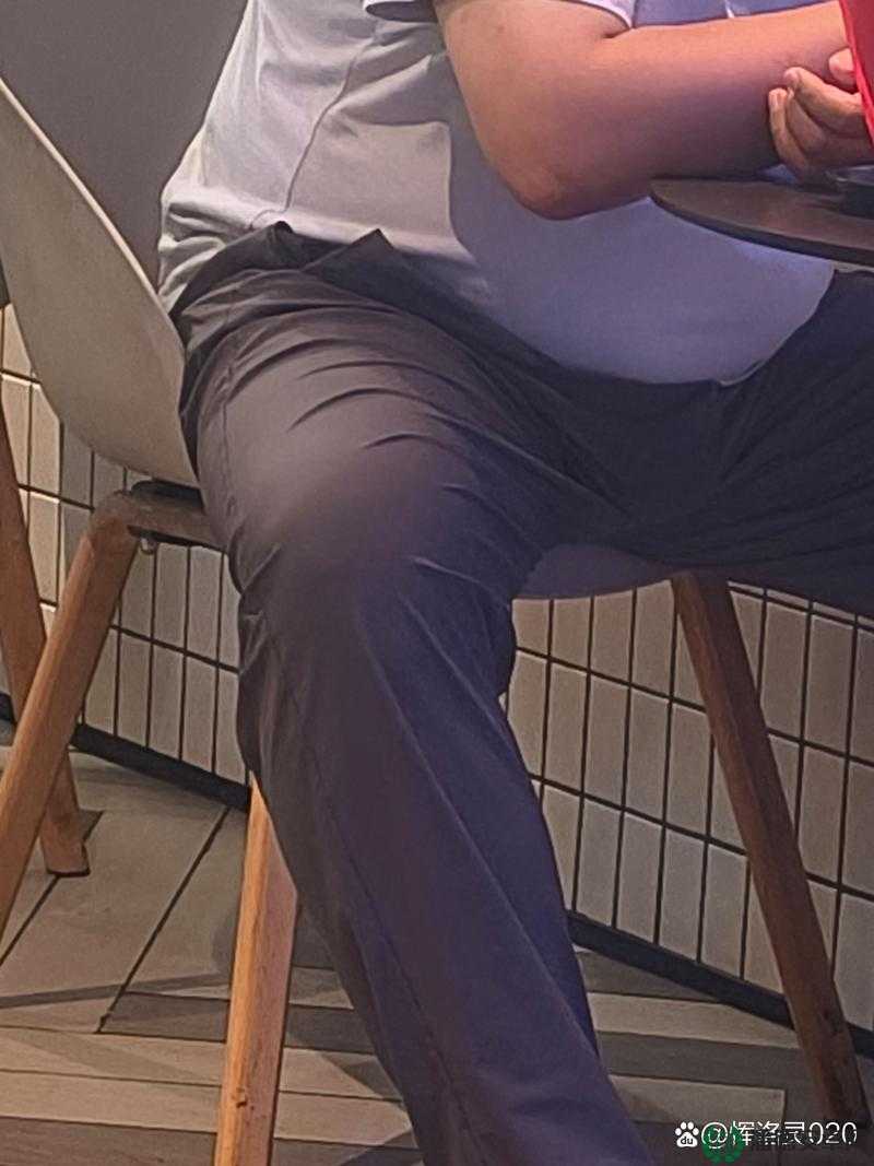 男Gay野战Gay野战的真实经历分享：揭秘隐秘场所与情感故事